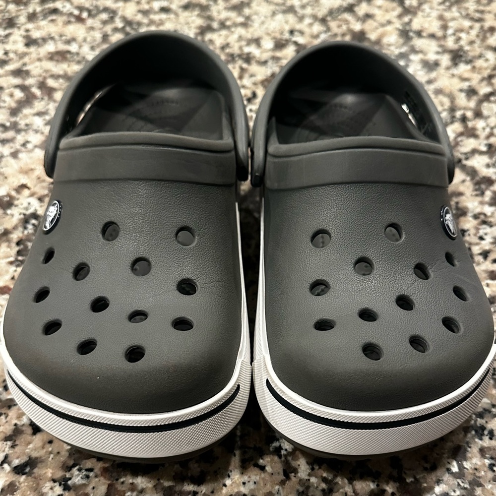 Kids CROCS in Grey